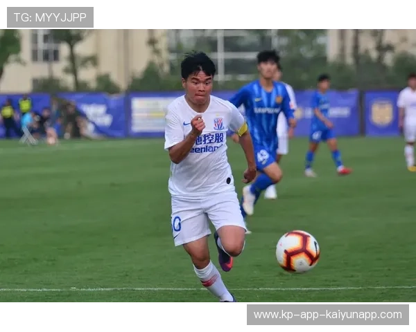 中超的国际化路径：引援、青训、商业三条腿走路